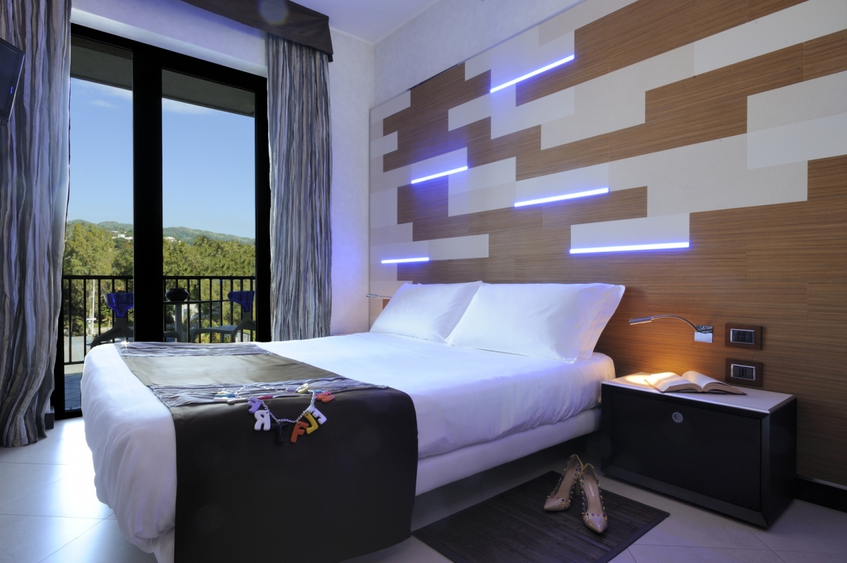 Lux Comfort Rooms – Mare Hotel